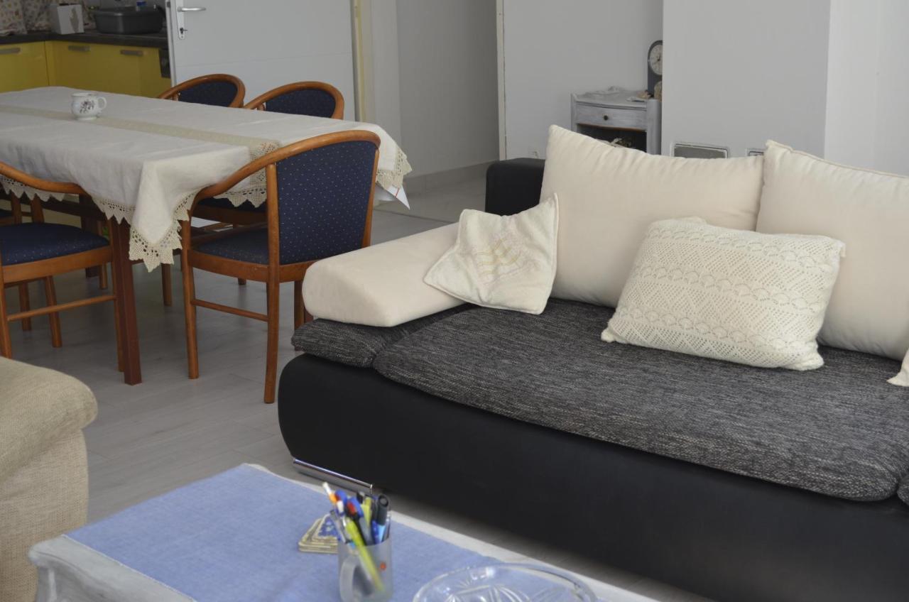 Apartma L&l *