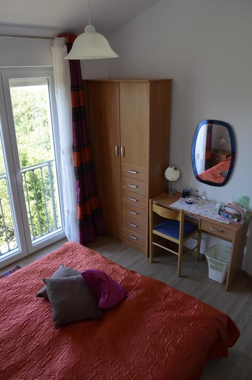 Apartment L&l