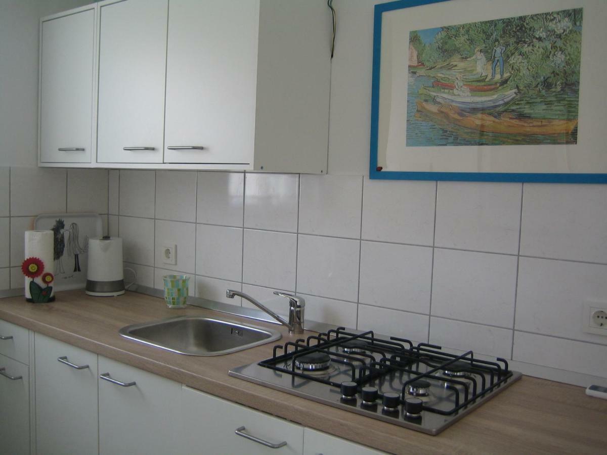 L&l Apartment *